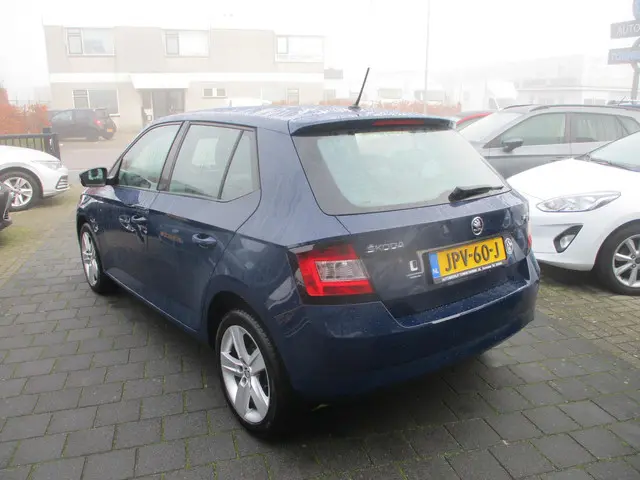 Škoda Fabia 1.0 Active 2018 Benzine 2