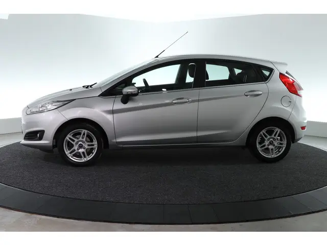 Ford Fiesta 1.0 Titanium 2014 Benzine 8
