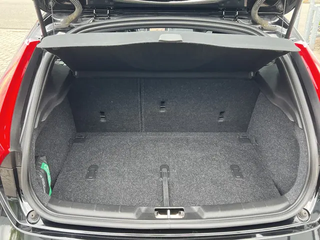 Volvo V40 2.0 D2 Kinetic 2017 Diesel 5