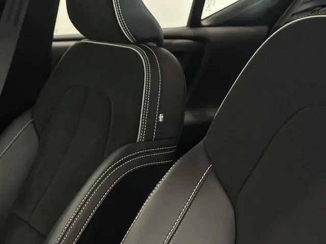 Volvo XC40 1.5 T4 Recharge R-Design 2021 Hybride Benzine 41