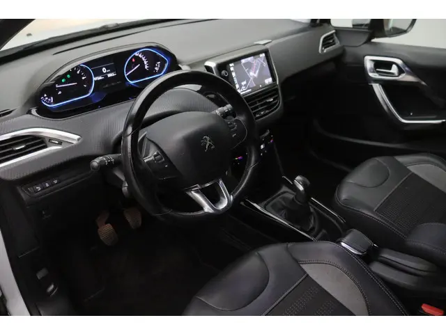 Peugeot 2008 1.2 PureTech Allure 2016 Benzine 9