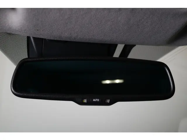 Toyota Auris 1.8 Hybrid Trend 2016 Hybride Benzine 15