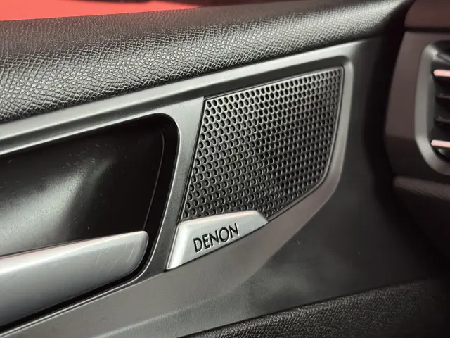 Peugeot 308 SW 1.2 PureTech GT 2018 Benzine 32