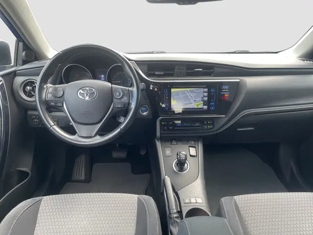 Toyota Auris 1.8 Hybrid Energy Plus 2018 Hybride Benzine 2