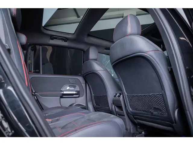 Mercedes-Benz GLB 200 AMG Line 2020 Benzine 24
