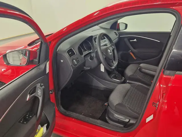 Volkswagen Polo 1.4 TDI Comfortline 2014 Diesel 7