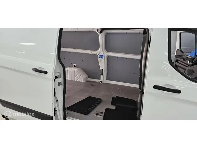 Ford Transit Custom 320 2.0 TDCI L2H2 Trend 2019 Diesel 13