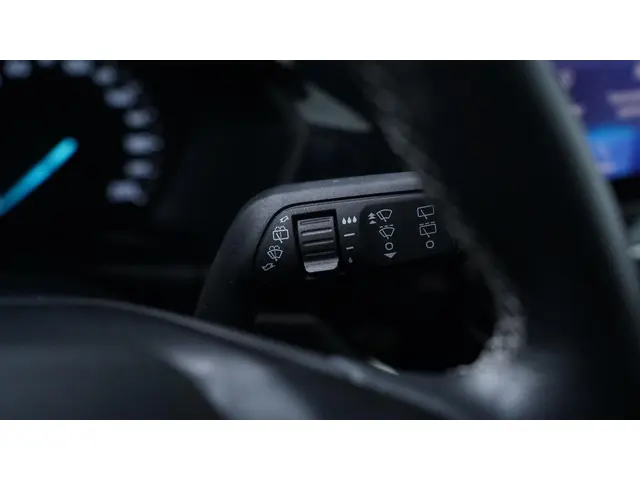 Ford Fiesta 1.0 EcoBoost Hybrid Titanium 2020 Benzine 18