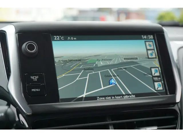 Peugeot 208 1.2 e-VTi Envy 2014 Benzine 13