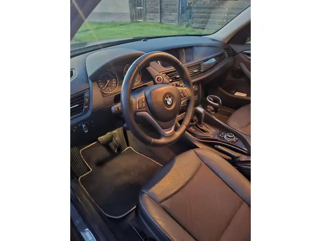 BMW X1 sDrive18i X-Line automaat 2014 2014 Benzine 19