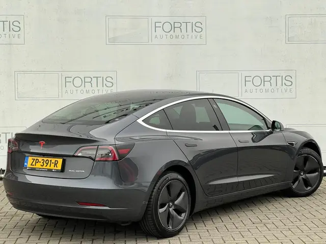 Tesla Model 3 Long Range AWD 75 kWh 2019 Elektrisch 2