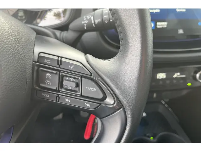 Toyota Aygo X 1.0 VVT-i MT Envy 2022 Benzine 10