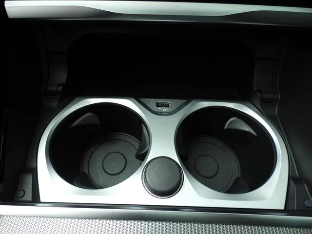 BMW 8 Serie Gran Coupé 840i 2024 Benzine 36