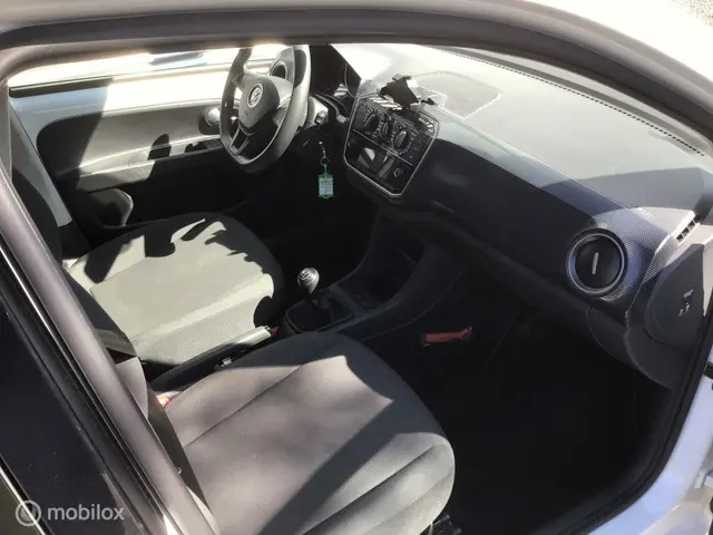 Volkswagen up! Airco led Bluetooth DAB+ 1.0 2020 Benzine 17