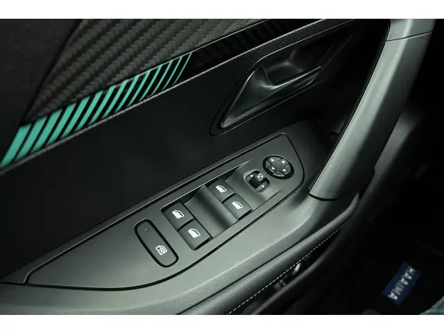 Peugeot e-2008 EV Allure Pack 50 kWh 2021 Elektrisch 16