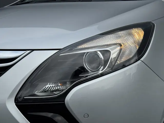 Opel Zafira Tourer 1.4 Design Edition 7p. 2014 Benzine 16