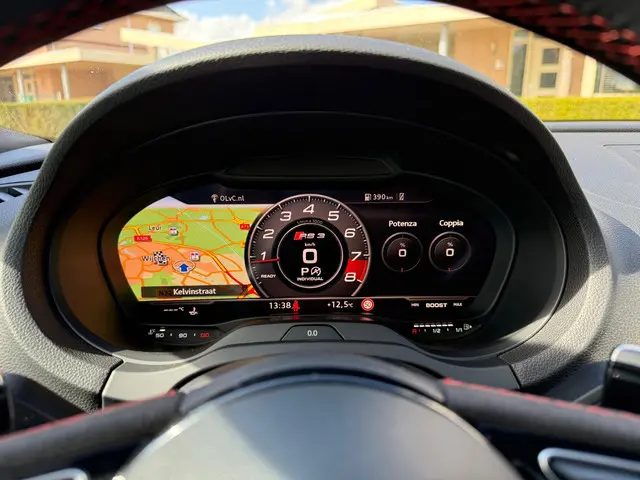 Audi RS3 A3 Limousine 2.5 TFSI quattro 2018 Benzine 8