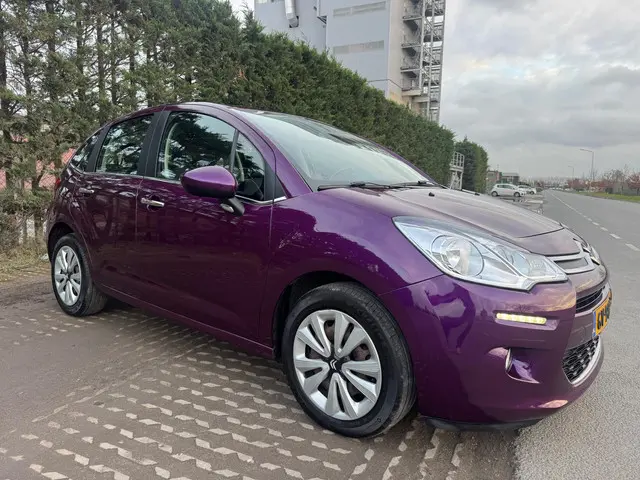 Citroën C3 1.2 PureTech Collection 2015 Benzine 4