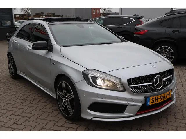 Mercedes-Benz A-Klasse 250 Sport Ambition 2014 Benzine 11