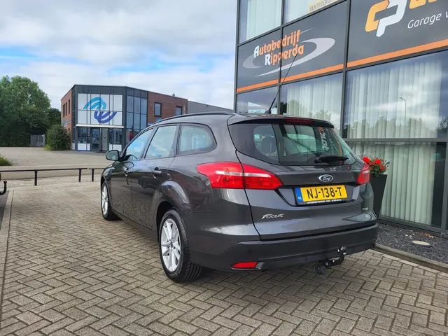 Ford Focus Wagon 1.0 Lease Edition 2017 Benzine 7