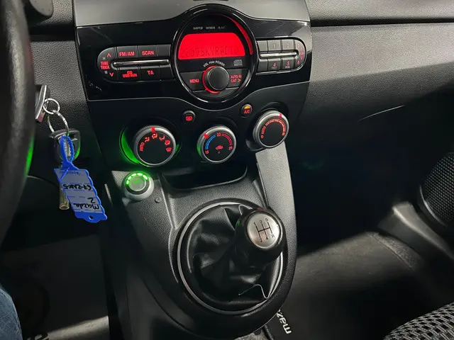 Mazda 2 1.3 BIFUEL GT AIRCO / NAP / LM VELGEN 2013 LPG/Gas 13