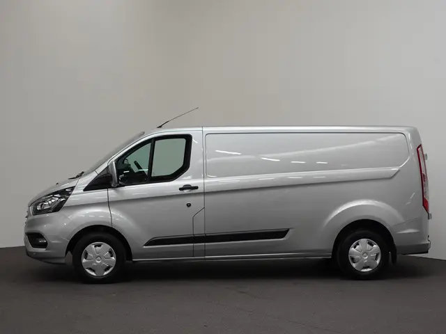Ford Transit Custom 131pk L2H1 Trend 2020 Diesel 2