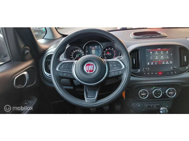 Fiat 500L 0.9 TwinAir,Pano,Camera,Cruise 2018 Benzine 9