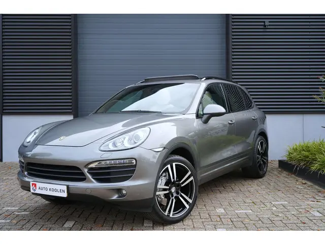 Porsche Cayenne 4.8 S 2014 Benzine 10
