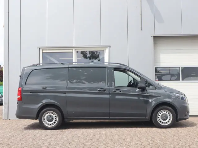 Mercedes-Benz Vito 116 CDI Lang 2019 Diesel 4