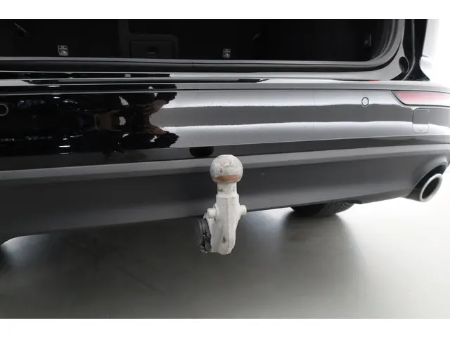 Volvo V60 2.0 B4 Momentum Business 2021 Hybride Benzine 30