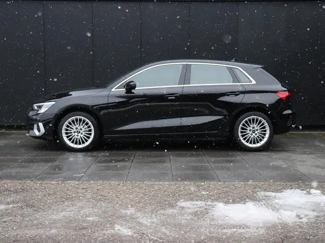 Audi A3 Sportback 30 TFSI Advanced edition 2022 Benzine 2