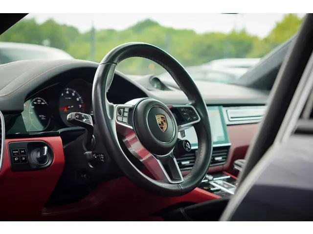 Porsche Cayenne Coupé 3.0 2020 Benzine 6