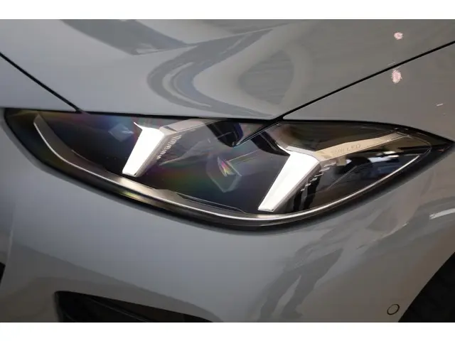 BMW i4 eDrive40 2025 Elektrisch 32