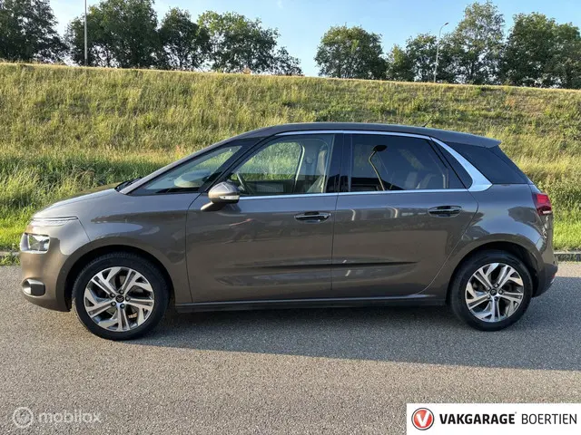 Citroën C4 Picasso 1.6 e-THP Exclusive 2015 Benzine 3