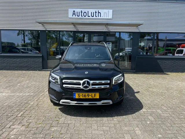 Mercedes-Benz GLB 3