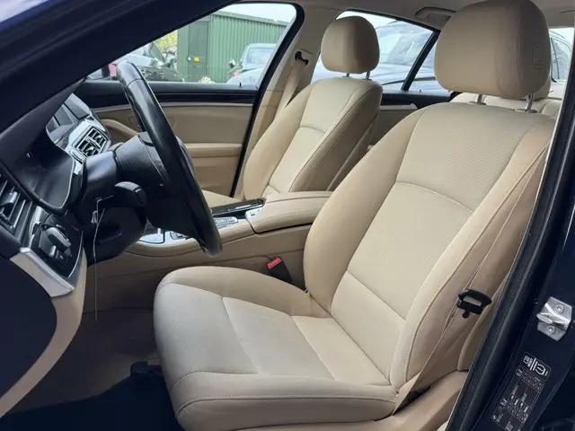 BMW 5 Serie 520i Executive 2014 Benzine 15