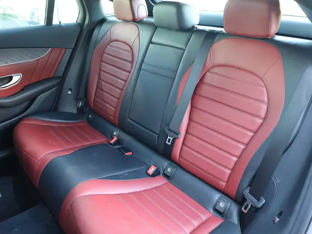 Mercedes-Benz GLC Coupé 250 4MATIC 2017 Benzine 7