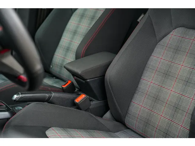 Volkswagen Polo 2.0 TSI GTI 2022 Benzine 26