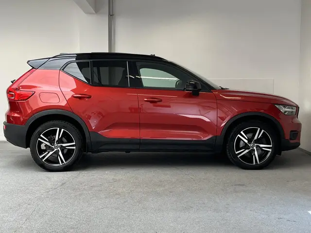 Volvo XC40 1.5 T5 Recharge R-Design 2020 Hybride Benzine 6