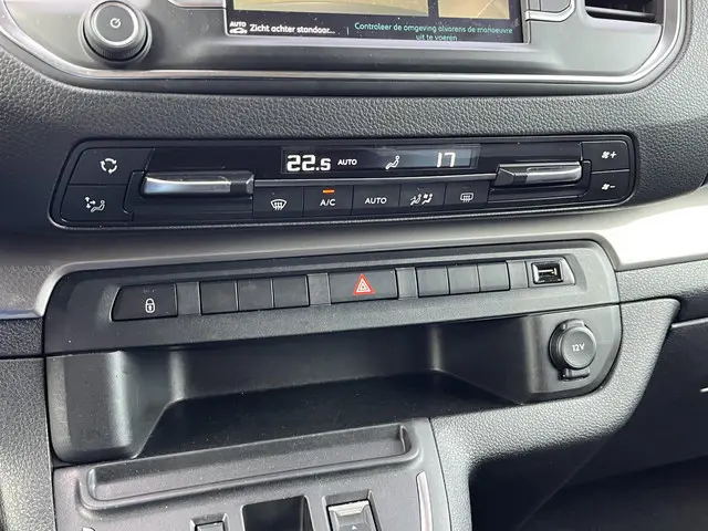 Citroën ë-Jumpy 50kWh XL 2021 Elektrisch 29