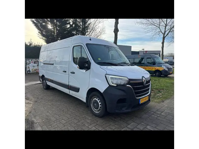 Renault Master T35 2.3 dCi 135 L3H2 2020 Diesel