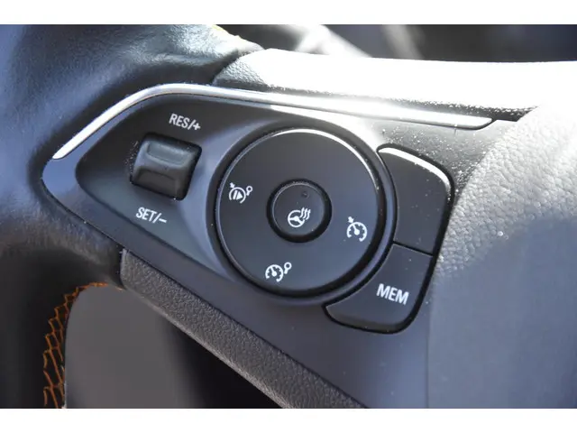 Opel Crossland X 1.2 Turbo Innovation 2019 Benzine 14