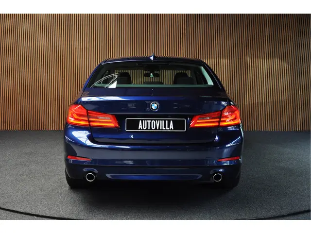 BMW 5 Serie 530i 2018 Benzine 6