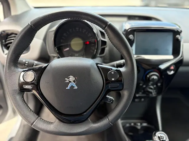 Peugeot 108 1.0 e-VTi Style 2021 Benzine 15
