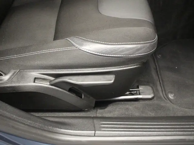 Volvo V40 2.0 T2 Nordic+ 2016 Benzine 14