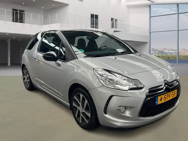 Citroën DS3 1.2 VTi Business 2013 Benzine 2