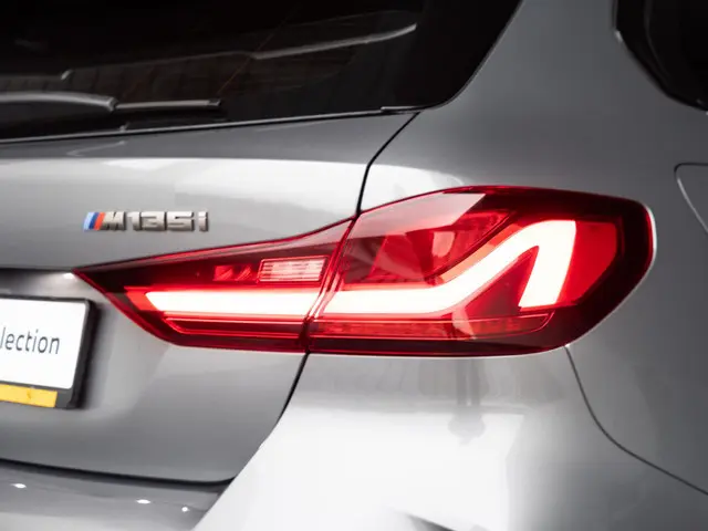 BMW 1 Serie 5-deurs M135i xDrive 2024 Benzine 14