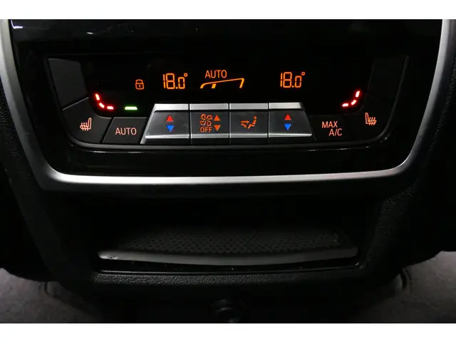 BMW X5 xDrive45e High Executive 2022 Hybride Benzine 40