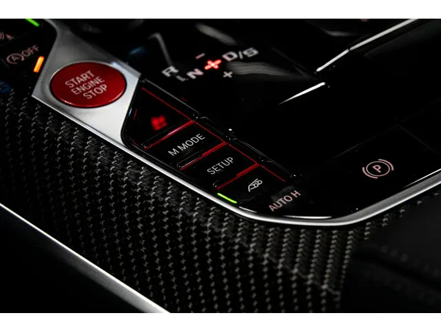 BMW M3 Touring xDrive Competition 2024 Benzine 26