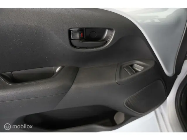 Citroën C1 1.0 VTi Feel - AIRCO 2019 Benzine 21